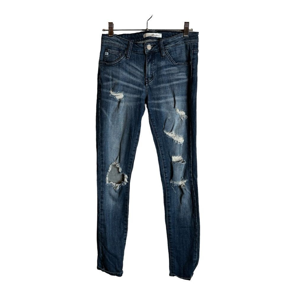 Kancan size 3 / 25 ripped destruction skinny jeans